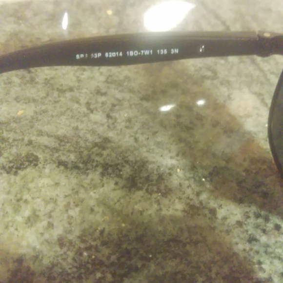 Prada Aviators - Picture 4 of 4